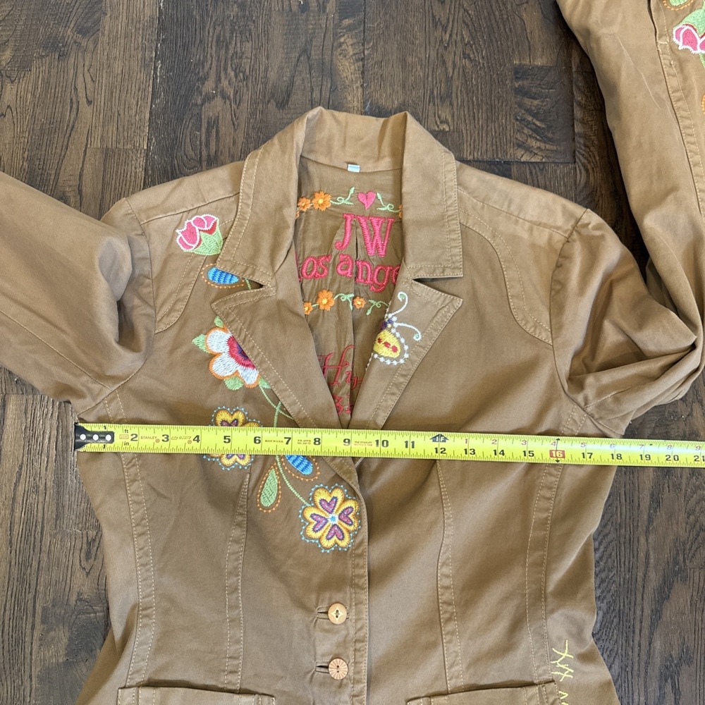 Johnny Was JW Los Angeles Tan Embroidered Western Cut Jacket Womens Sz Medium - Picture 10 of 13